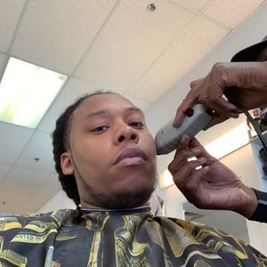 Meet your Posher, Quinton